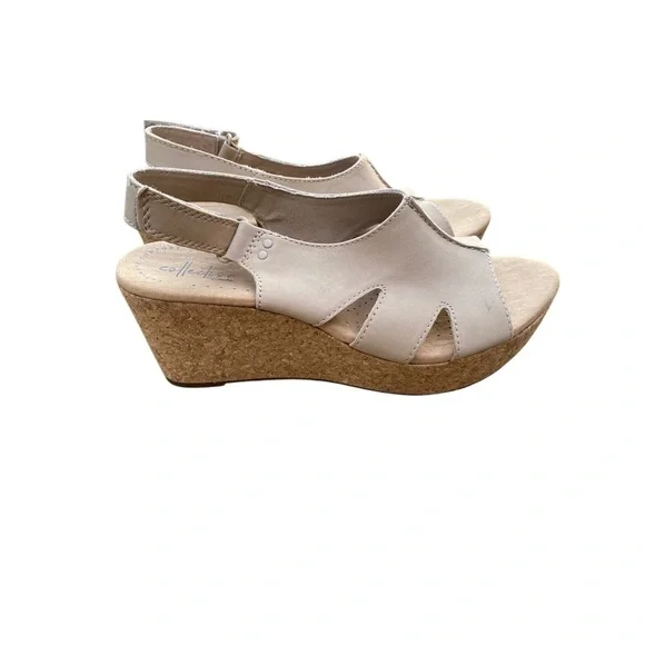 Clarks Cream Wedge Shoes with Cut-Out Design - Picture 2 of 7